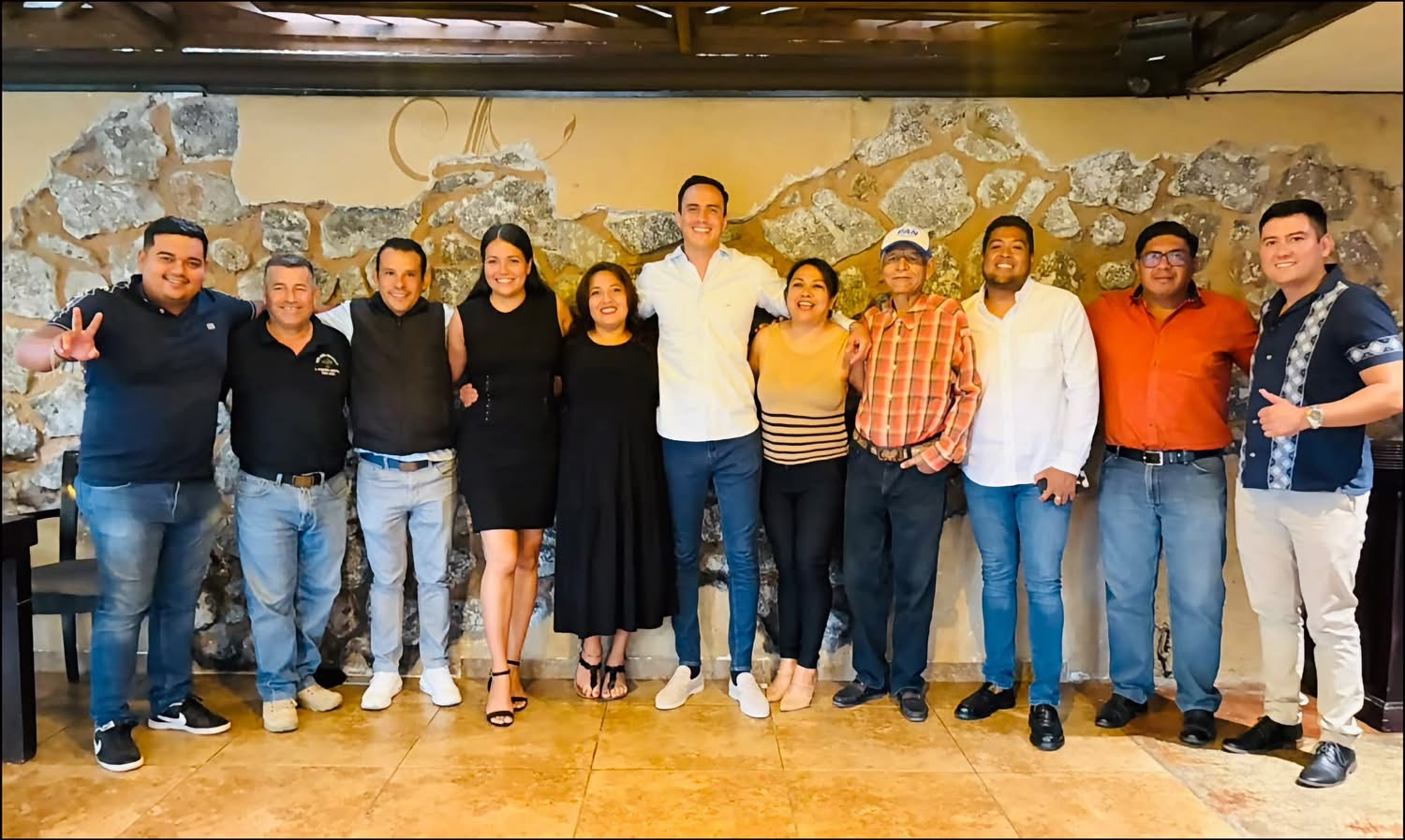 Reunión con integrantes de la comunidad
